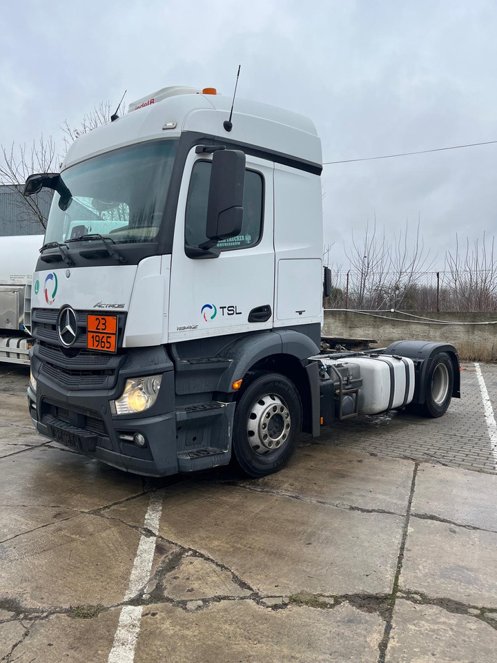 Mercedes Actros 1842 - Çekici: fotoğraf 3 Mercedes Actros 1842 - Çekici: fotoğraf 3