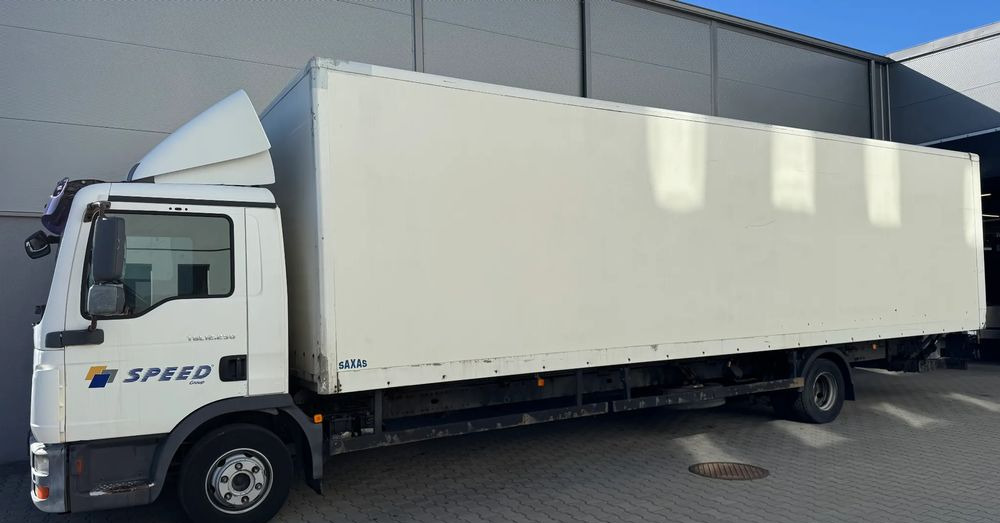 MAN TGL 12.250 4x2BL - Kapalı kasa kamyon: fotoğraf 2 MAN TGL 12.250 4x2BL - Kapalı kasa kamyon: fotoğraf 2