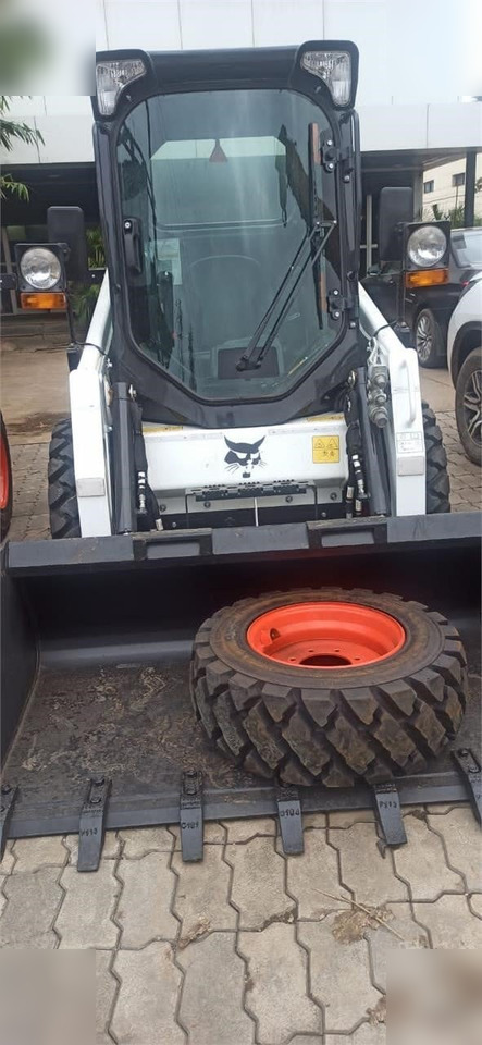 BOBCAT S450 - Mini yükleyici: fotoğraf 1 BOBCAT S450 - Mini yükleyici: fotoğraf 1