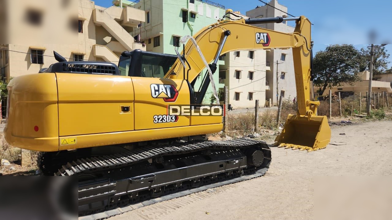 CATERPILLAR 323D3 - Paletli ekskavatör: fotoğraf 5 CATERPILLAR 323D3 - Paletli ekskavatör: fotoğraf 5