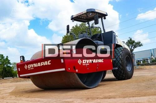 DYNAPAC CA305 - Silindir makinesi: fotoğraf 1 DYNAPAC CA305 - Silindir makinesi: fotoğraf 1