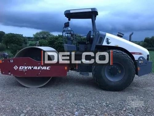 DYNAPAC CA305D - Silindir makinesi: fotoğraf 3 DYNAPAC CA305D - Silindir makinesi: fotoğraf 3