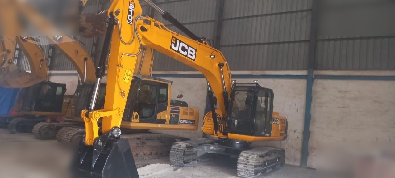 JCB JS210 LC - Paletli ekskavatör: fotoğraf 2 JCB JS210 LC - Paletli ekskavatör: fotoğraf 2