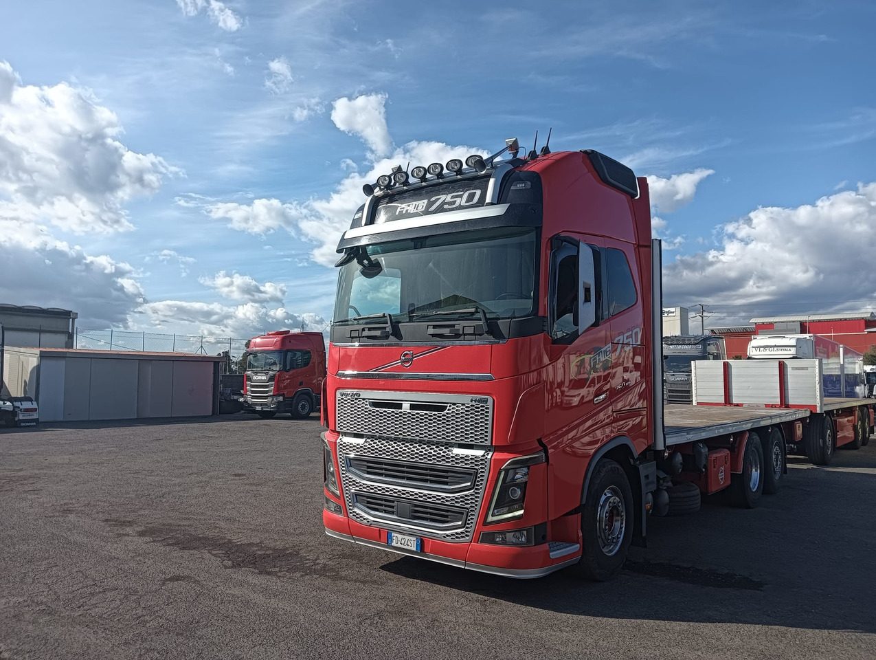VOLVO FH16 750 - Sal/ Açık kasa kamyon: fotoğraf 2 VOLVO FH16 750 - Sal/ Açık kasa kamyon: fotoğraf 2