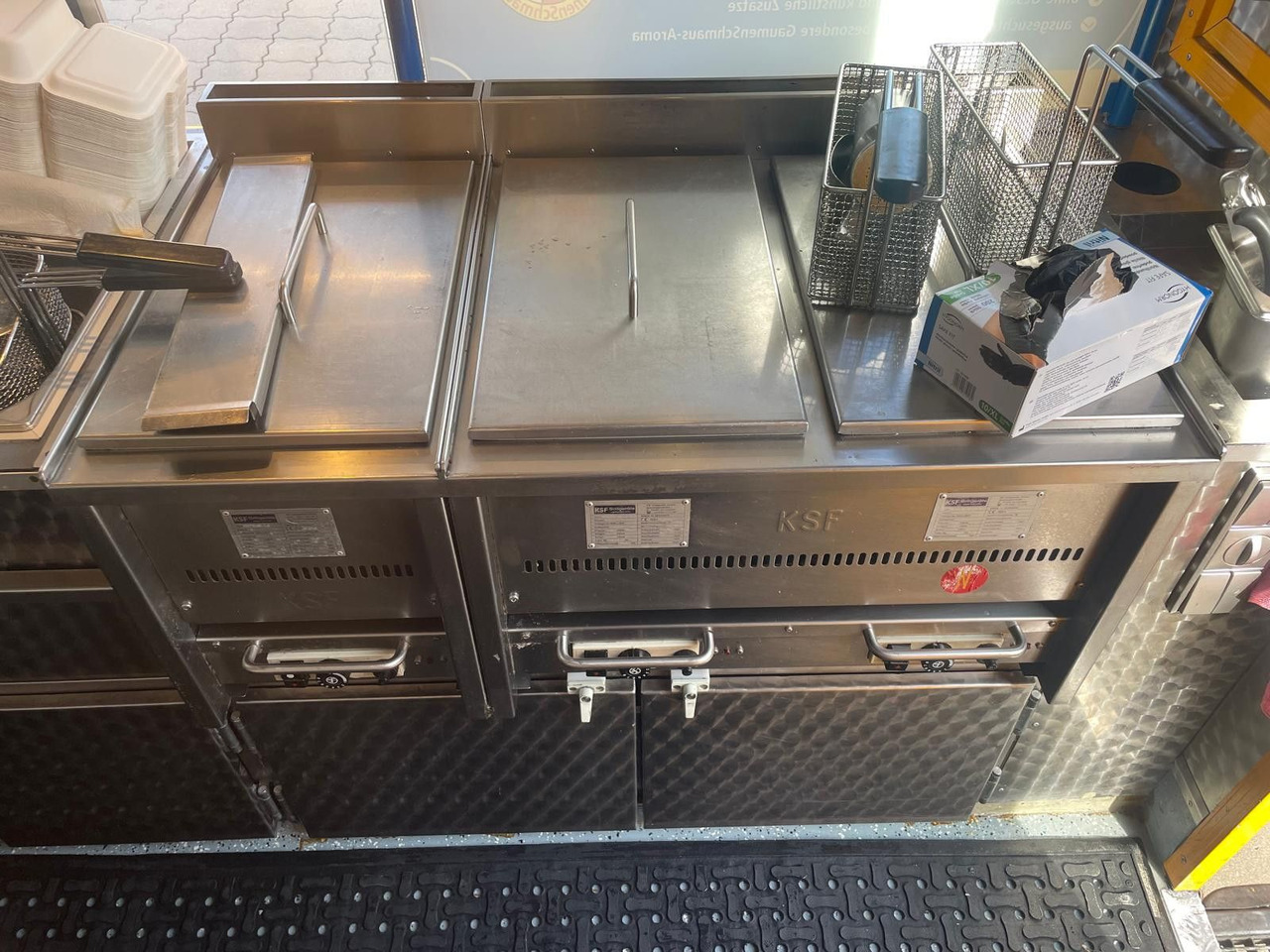 Fiat Hähnchengrill mobil Foodtruck finansal kiralama Fiat Hähnchengrill mobil Foodtruck: fotoğraf 7 Fiat Hähnchengrill mobil Foodtruck finansal kiralama Fiat Hähnchengrill mobil Foodtruck: fotoğraf 7