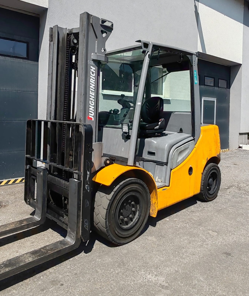 Jungheinrich DFG 550s - Dizel forklift: fotoğraf 3 Jungheinrich DFG 550s - Dizel forklift: fotoğraf 3
