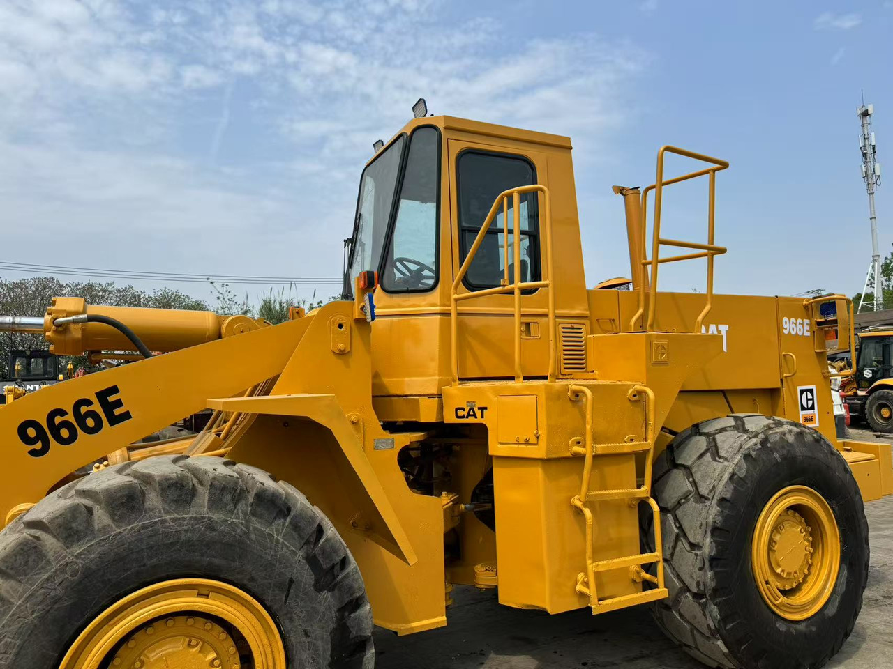 CAT 950E - Tekerlekli yükleyici: fotoğraf 3 CAT 950E - Tekerlekli yükleyici: fotoğraf 3