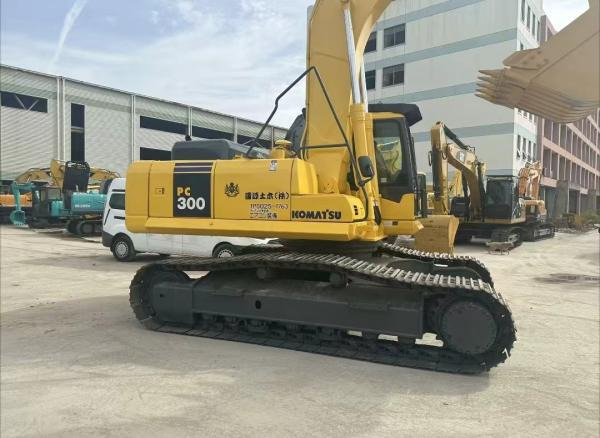 Komatsu pc300 - Paletli ekskavatör: fotoğraf 4 Komatsu pc300 - Paletli ekskavatör: fotoğraf 4