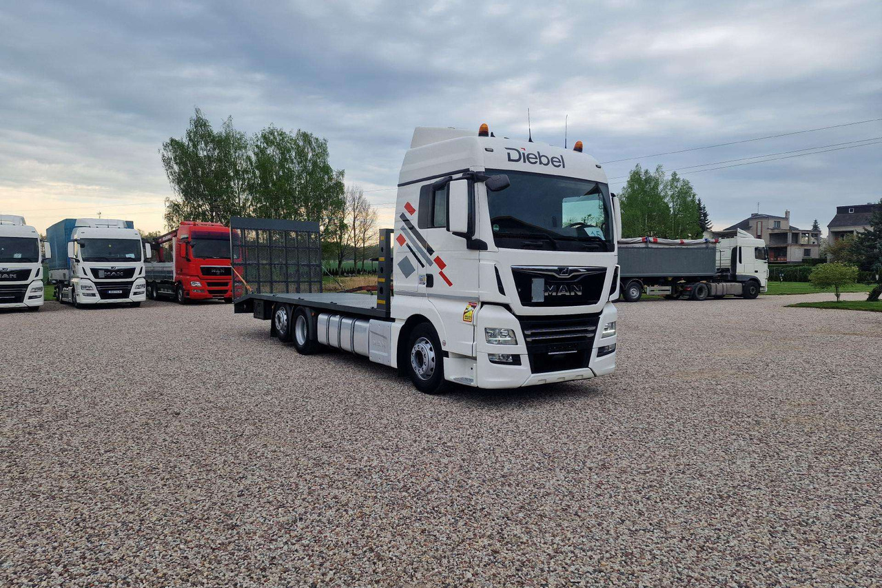 MAN TGX 26.420 - Çekici kamyonu: fotoğraf 1 MAN TGX 26.420 - Çekici kamyonu: fotoğraf 1