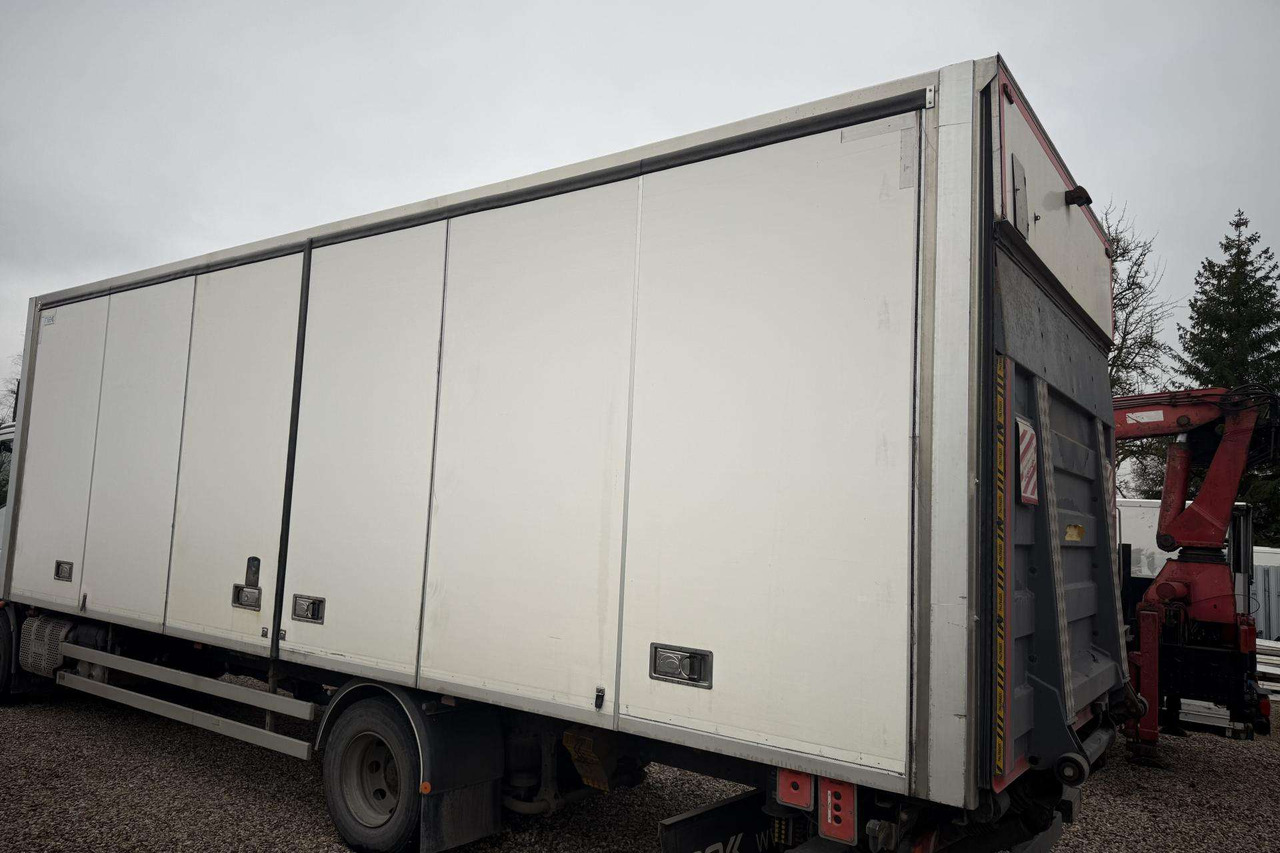 Kapalı kasa kamyon Volvo Kėbulas: fotoğraf 7