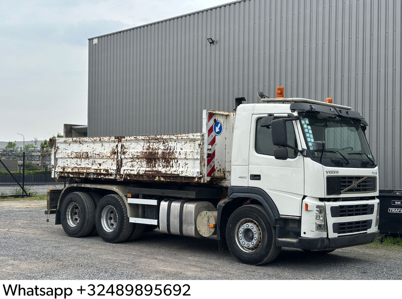 Volvo FM 420 - Kancalı yükleyici kamyon: fotoğraf 1 Volvo FM 420 - Kancalı yükleyici kamyon: fotoğraf 1