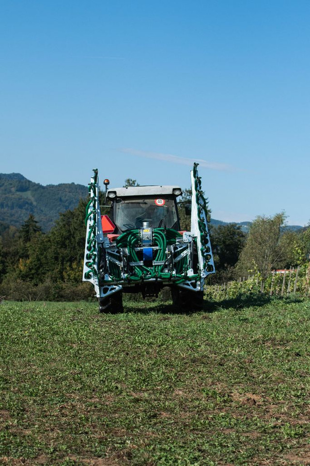 BeTEC Gülleinjektor / Slurry injector / Injecteur / Aplikator - Sıvı gübre enjektör: fotoğraf 3 BeTEC Gülleinjektor / Slurry injector / Injecteur / Aplikator - Sıvı gübre enjektör: fotoğraf 3