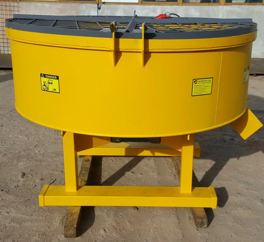 DC Betonmischer / Electric concrete mixer / Malaxeur à béton électrique / Betoniera / Бетономешалка с электроприводом / Betoniarka elektryczna 1000 l - Beton santrali: fotoğraf 1 DC Betonmischer / Electric concrete mixer / Malaxeur à béton électrique / Betoniera / Бетономешалка с электроприводом / Betoniarka elektryczna 1000 l - Beton santrali: fotoğraf 1