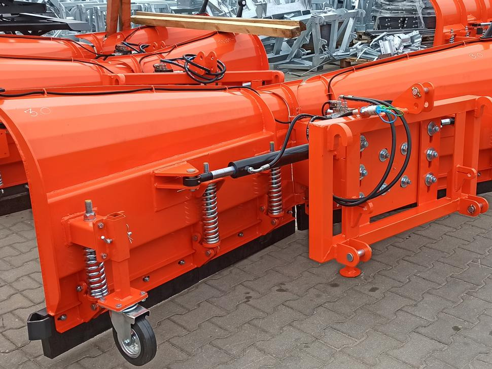 METAL-TECHNIK Schneeschild / Snow plow / Lame à neige / Sgombraneve dritto / Снегоочистель / Pług odśnieżny 3 m - Kar küreme bıçağı - Kar küreme bıçağı: fotoğraf 5 METAL-TECHNIK Schneeschild / Snow plow / Lame à neige / Sgombraneve dritto / Снегоочистель / Pług odśnieżny 3 m - Kar küreme bıçağı - Kar küreme bıçağı: fotoğraf 5