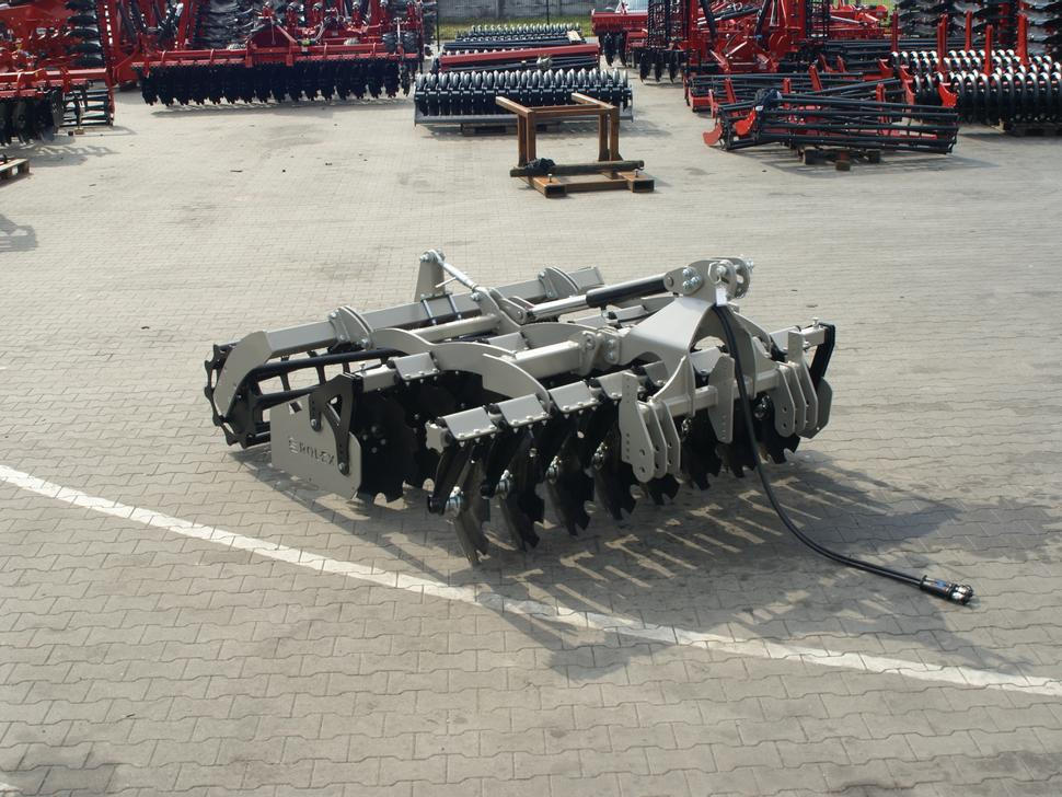 ROLEX Scheibenegge / Disc harrow for vineyards / Dechaumeur à disques pour vignes / Erpice a dischi / Дисковая борона для виноградника / Brona talerzowa do winnic 1,1 m - Disk tırmığı: fotoğraf 4 ROLEX Scheibenegge / Disc harrow for vineyards / Dechaumeur à disques pour vignes / Erpice a dischi / Дисковая борона для виноградника / Brona talerzowa do winnic 1,1 m - Disk tırmığı: fotoğraf 4