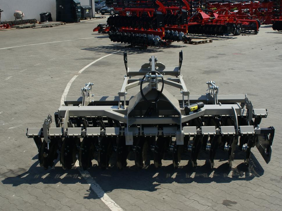 Rolex Scheibenegge / Disc harrow with hydropack / Déchaumeur à disques avec support semoir / Erpice a dischi / Cultivador de discos con hydropack / Дисковая борона с гидропаком 3 m - Disk tırmığı: fotoğraf 5 Rolex Scheibenegge / Disc harrow with hydropack / Déchaumeur à disques avec support semoir / Erpice a dischi / Cultivador de discos con hydropack / Дисковая борона с гидропаком 3 m - Disk tırmığı: fotoğraf 5