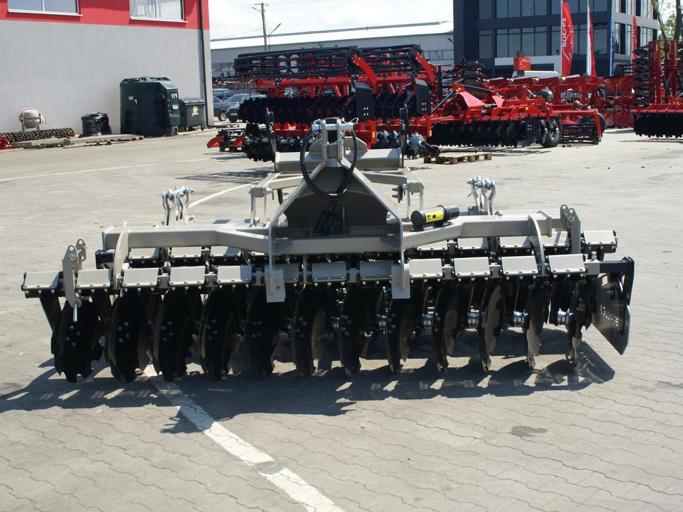 Rolex Scheibenegge / Disc harrow with hydropack / Déchaumeur à disques avec support semoir / Erpice a dischi / Cultivador de discos con hydropack / Дисковая борона с гидропаком 3 m - Disk tırmığı: fotoğraf 4 Rolex Scheibenegge / Disc harrow with hydropack / Déchaumeur à disques avec support semoir / Erpice a dischi / Cultivador de discos con hydropack / Дисковая борона с гидропаком 3 m - Disk tırmığı: fotoğraf 4