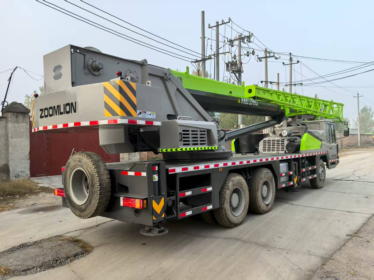 ZOOMLION ZTC250V - Mobil vinç: fotoğraf 3 ZOOMLION ZTC250V - Mobil vinç: fotoğraf 3