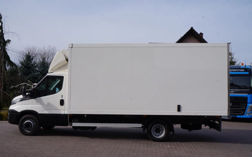 Iveco DAILY 70c17 CHŁODNIA 5 m Thermo king V-500 MAX Wzorowy Stan - Refrijeratör kamyon: fotoğraf 3 Iveco DAILY 70c17 CHŁODNIA 5 m Thermo king V-500 MAX Wzorowy Stan - Refrijeratör kamyon: fotoğraf 3