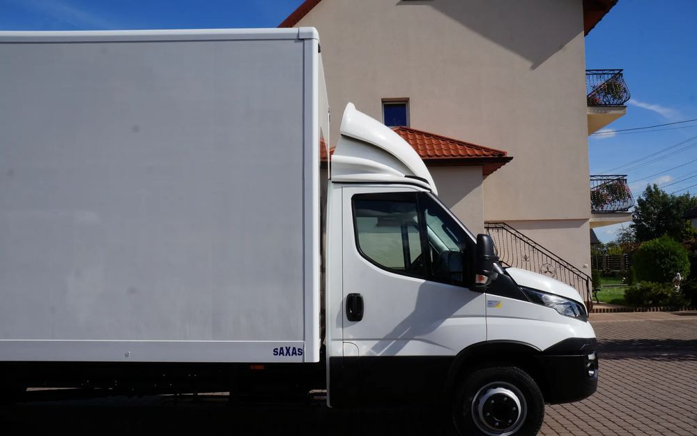Iveco DAILY 72c18 Automat HI-MATIC Kontener 6 m 117 tys km Wzorowy Stan - Kapalı kasa kamyon: fotoğraf 3 Iveco DAILY 72c18 Automat HI-MATIC Kontener 6 m 117 tys km Wzorowy Stan - Kapalı kasa kamyon: fotoğraf 3