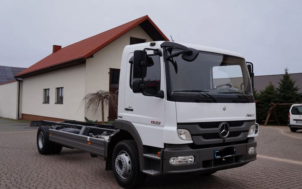 Mercedes-Benz ATEGO 1522 EURO 5 RAMA DO ZABUDOWY 1524 - Şasi kamyon: fotoğraf 1 Mercedes-Benz ATEGO 1522 EURO 5 RAMA DO ZABUDOWY 1524 - Şasi kamyon: fotoğraf 1