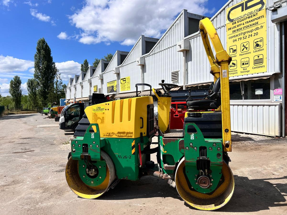 Ammann COMPACTEUR AV26-2 ROULEAU TANDEM VIBRANT ARTICULÉ - Mini asfalt silindiri: fotoğraf 3 Ammann COMPACTEUR AV26-2 ROULEAU TANDEM VIBRANT ARTICULÉ - Mini asfalt silindiri: fotoğraf 3