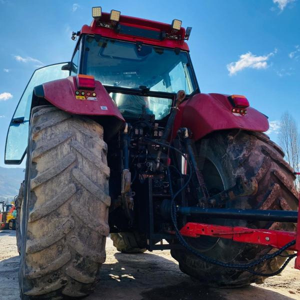 CASE IH CVX 150 - Traktör: fotoğraf 4 CASE IH CVX 150 - Traktör: fotoğraf 4