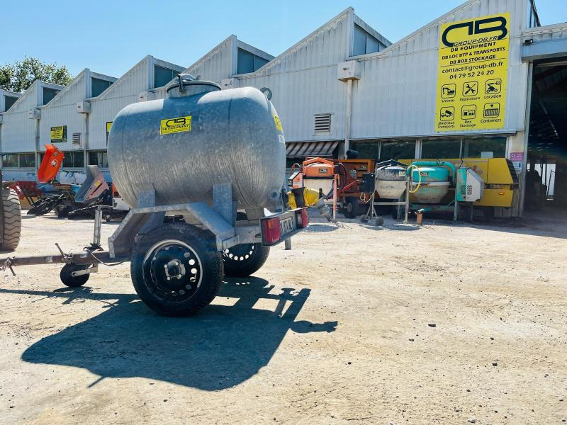 Cuve 500L sur remorque TR0500L - Tünel sondaj makinesi, Tanker römork: fotoğraf 3 Cuve 500L sur remorque TR0500L - Tünel sondaj makinesi, Tanker römork: fotoğraf 3