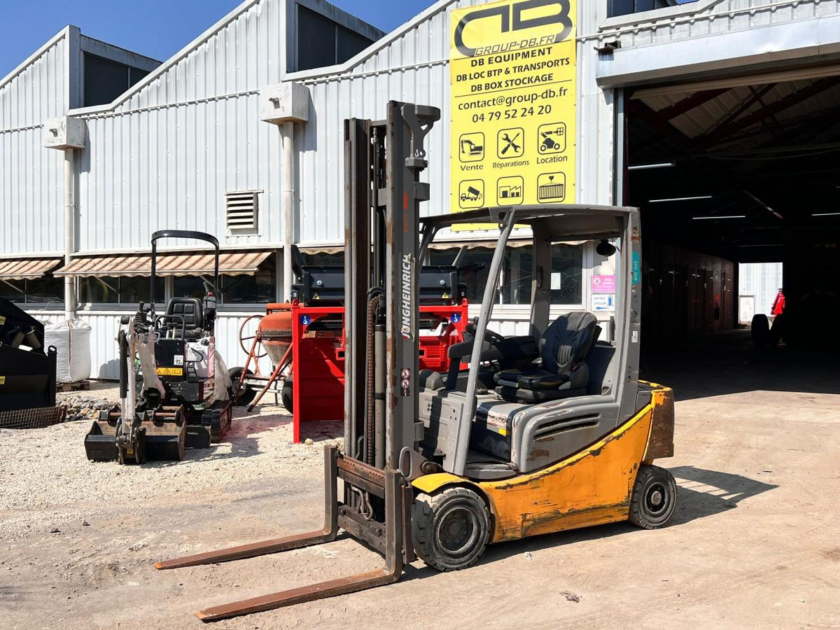 Jungheinrich EFG318 400ZZ Chariot élévateur électrique 1,8T - Elektrikli forklift: fotoğraf 1 Jungheinrich EFG318 400ZZ Chariot élévateur électrique 1,8T - Elektrikli forklift: fotoğraf 1