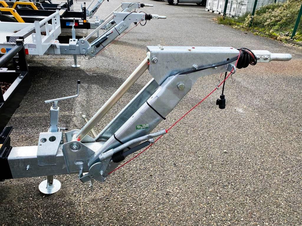 Yeni İş makinası römorku Moiroud ECO350 2 ESSIEUX 3T5 NEUVE NOIR: fotoğraf 8 Yeni İş makinası römorku Moiroud ECO350 2 ESSIEUX 3T5 NEUVE NOIR: fotoğraf 8