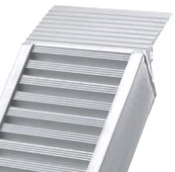 RAMPES ALUMINIUM RAMPE DE CHARGEMENT 1 METRE 7T - Yükleme rampası: fotoğraf 2 RAMPES ALUMINIUM RAMPE DE CHARGEMENT 1 METRE 7T - Yükleme rampası: fotoğraf 2