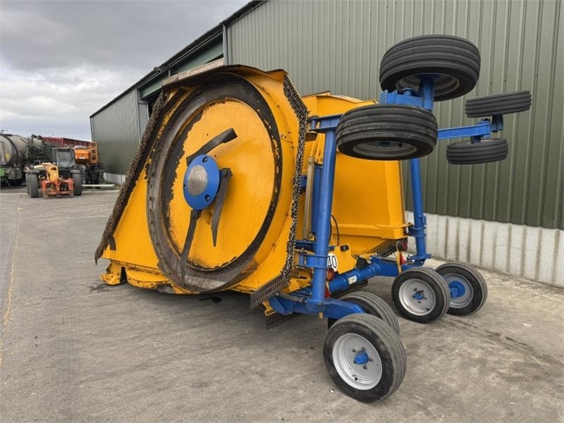 Bomford Triwing 6000 Topper - Sap parçalama makinesi: fotoğraf 2 Bomford Triwing 6000 Topper - Sap parçalama makinesi: fotoğraf 2