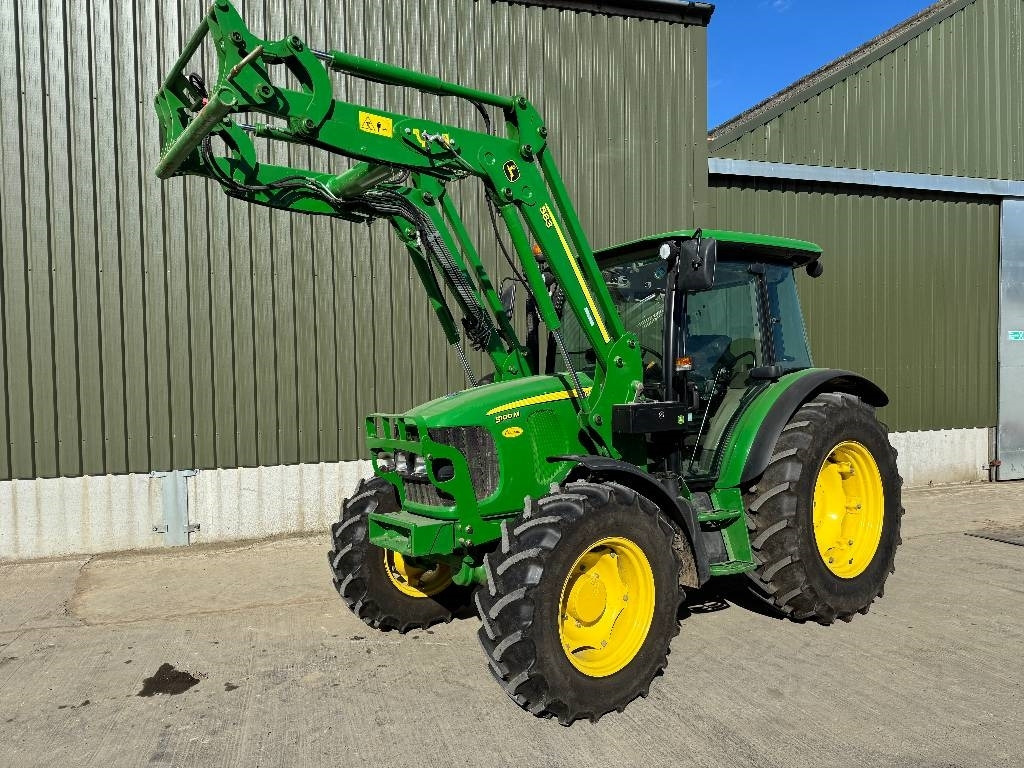 John Deere 5100M c/w 583 Loader - Traktör: fotoğraf 1 John Deere 5100M c/w 583 Loader - Traktör: fotoğraf 1