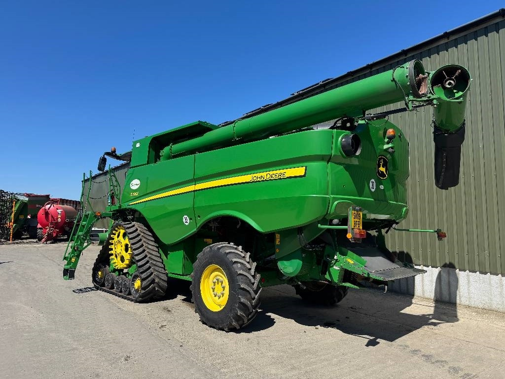 John Deere S790i c/w 735D Hydra Float - Biçerdöver: fotoğraf 2 John Deere S790i c/w 735D Hydra Float - Biçerdöver: fotoğraf 2