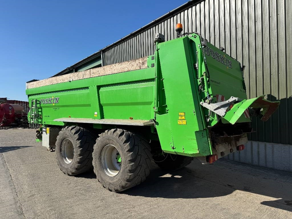 Joskin Ferti-Space 2 6511/18BU - Gübresi serpme makinesi: fotoğraf 2 Joskin Ferti-Space 2 6511/18BU - Gübresi serpme makinesi: fotoğraf 2
