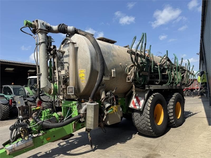 Joskin Quadra 18000 TS Slurry Tanker - Sıvı gübre tankeri: fotoğraf 4 Joskin Quadra 18000 TS Slurry Tanker - Sıvı gübre tankeri: fotoğraf 4
