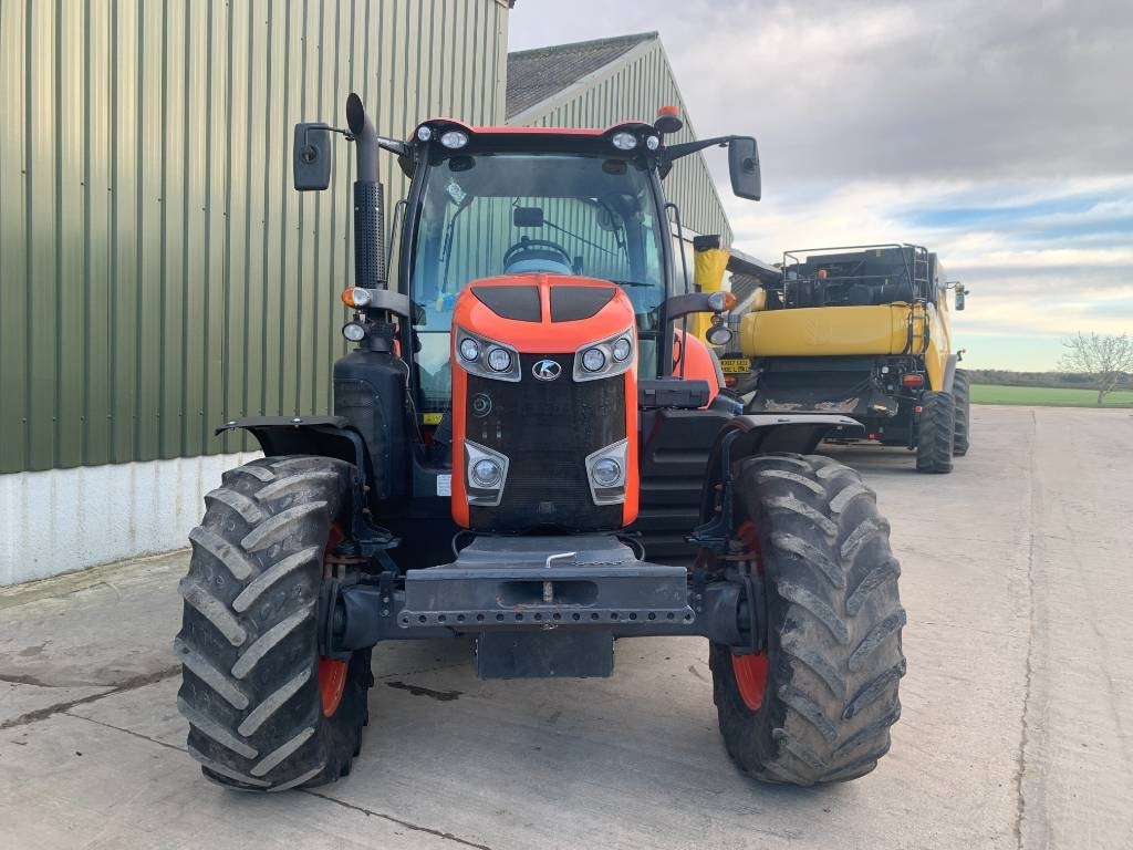Kubota M 7131 - Traktör: fotoğraf 4 Kubota M 7131 - Traktör: fotoğraf 4