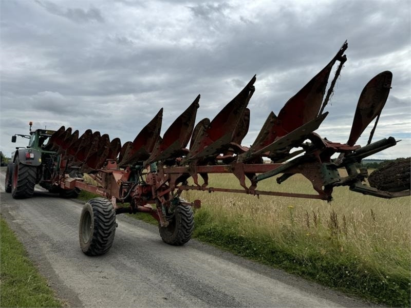 Kverneland 10 Furrow RW100 Varimat Plough **Video Below** - Pulluk: fotoğraf 5 Kverneland 10 Furrow RW100 Varimat Plough **Video Below** - Pulluk: fotoğraf 5