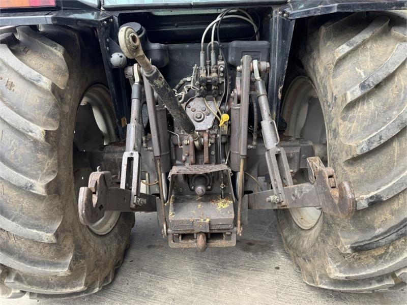 Traktör Massey Ferguson Massey Ferguson 3120 Dynashift: fotoğraf 18