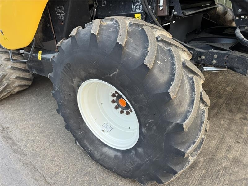 New Holland CR9080 c/w 30ft Varifeed Header finansal kiralama New Holland CR9080 c/w 30ft Varifeed Header: fotoğraf 8 New Holland CR9080 c/w 30ft Varifeed Header finansal kiralama New Holland CR9080 c/w 30ft Varifeed Header: fotoğraf 8