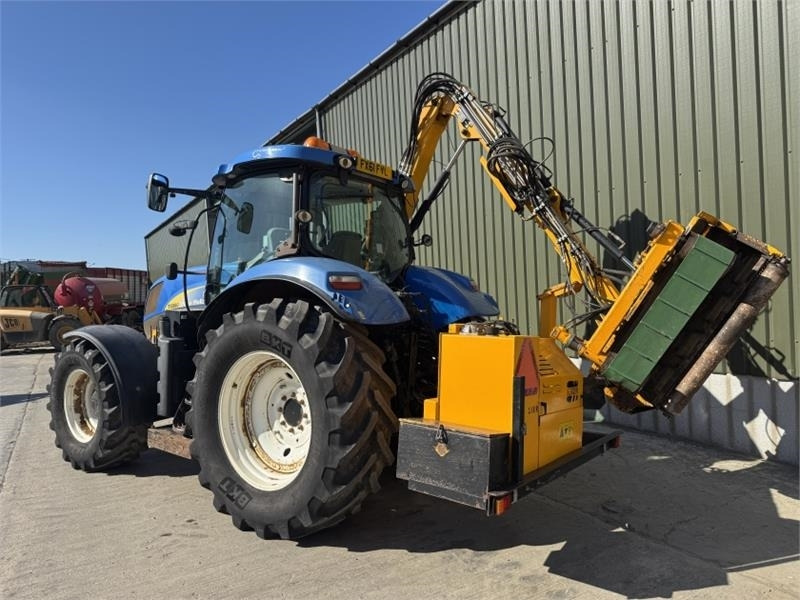 New Holland New Holland T6080 c/w Herder Cavalier Mid Mount He - Çalı parçalama makinesi: fotoğraf 2 New Holland New Holland T6080 c/w Herder Cavalier Mid Mount He - Çalı parçalama makinesi: fotoğraf 2