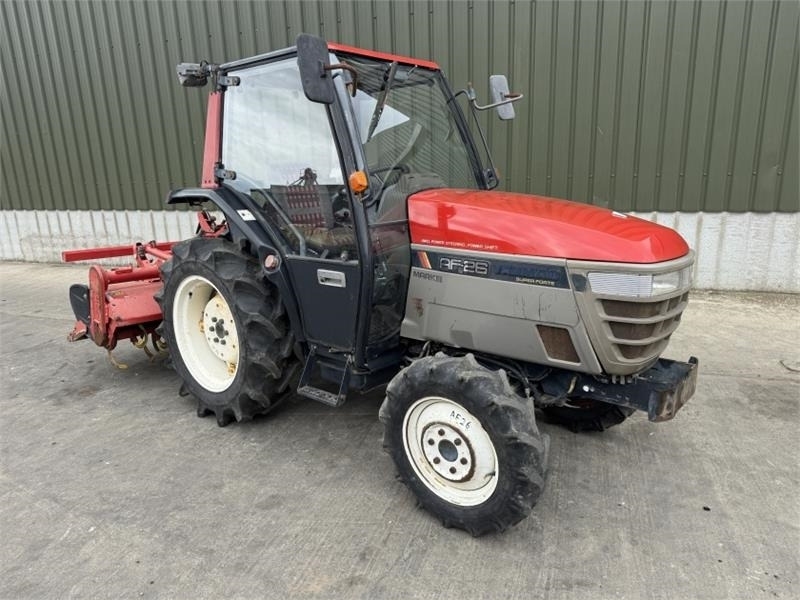 Yanmar AF-26 Mark III Tractor **Video Below** - Traktör: fotoğraf 3 Yanmar AF-26 Mark III Tractor **Video Below** - Traktör: fotoğraf 3