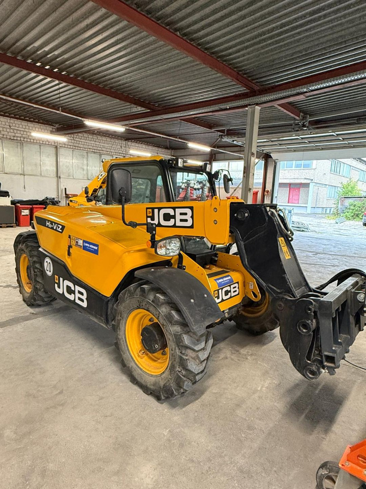 JCB JCB 525-60T5 HiViz - Teleskopik tekerlekli yükleyici: fotoğraf 2 JCB JCB 525-60T5 HiViz - Teleskopik tekerlekli yükleyici: fotoğraf 2