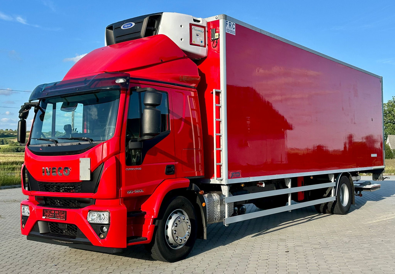 IVECO EUROCARGO 180-320 / CHŁODNIA / WINDA / 21 PALET / 8.5 M DŁUGOŚCI / CARRIER / SYPIALKA / EURO 6 - Refrijeratör kamyon: fotoğraf 1 IVECO EUROCARGO 180-320 / CHŁODNIA / WINDA / 21 PALET / 8.5 M DŁUGOŚCI / CARRIER / SYPIALKA / EURO 6 - Refrijeratör kamyon: fotoğraf 1