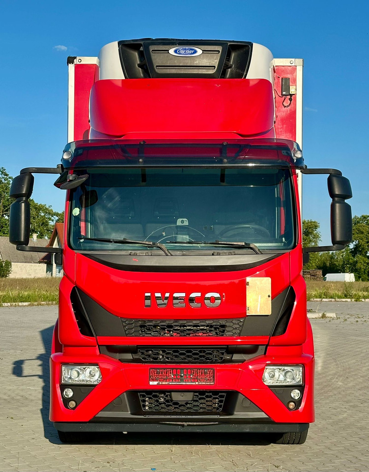 IVECO EUROCARGO 180-320 / CHŁODNIA / WINDA / 21 PALET / 8.5 M DŁUGOŚCI / CARRIER / SYPIALKA / EURO 6 - Refrijeratör kamyon: fotoğraf 3 IVECO EUROCARGO 180-320 / CHŁODNIA / WINDA / 21 PALET / 8.5 M DŁUGOŚCI / CARRIER / SYPIALKA / EURO 6 - Refrijeratör kamyon: fotoğraf 3