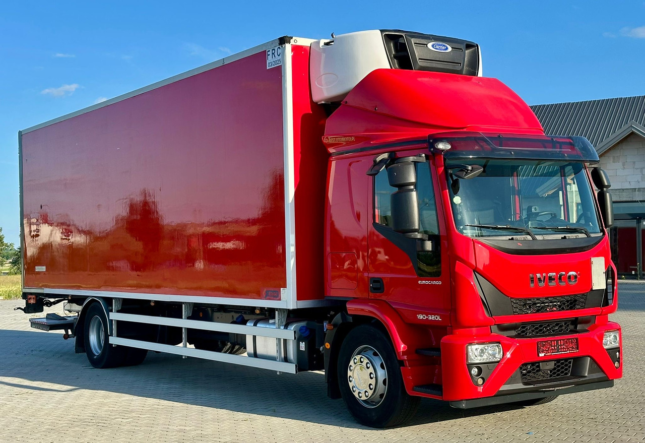 IVECO EUROCARGO 180-320 / CHŁODNIA / WINDA / 21 PALET / 8.5 M DŁUGOŚCI / CARRIER / SYPIALKA / EURO 6 - Refrijeratör kamyon: fotoğraf 2 IVECO EUROCARGO 180-320 / CHŁODNIA / WINDA / 21 PALET / 8.5 M DŁUGOŚCI / CARRIER / SYPIALKA / EURO 6 - Refrijeratör kamyon: fotoğraf 2