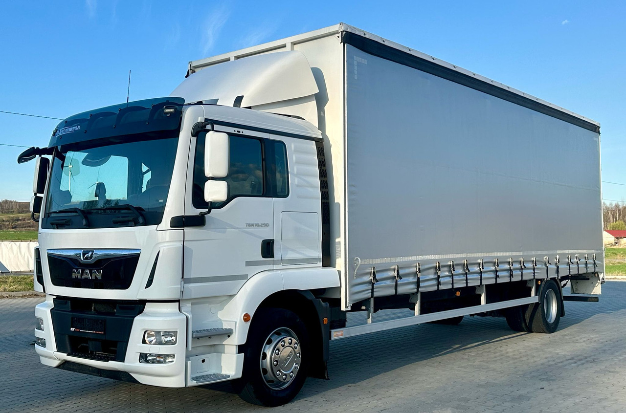 MAN TGM 18.290 / FIRANKA / WINDA / 22 EUROPALETY / AUTOMAT / SYPIALKA / 9 059 KG ŁADOWNOŚCI / NISKI PRZEBIEG / ZSUWANY DACH / EURO 6 - Tenteli kamyon: fotoğraf 2 MAN TGM 18.290 / FIRANKA / WINDA / 22 EUROPALETY / AUTOMAT / SYPIALKA / 9 059 KG ŁADOWNOŚCI / NISKI PRZEBIEG / ZSUWANY DACH / EURO 6 - Tenteli kamyon: fotoğraf 2