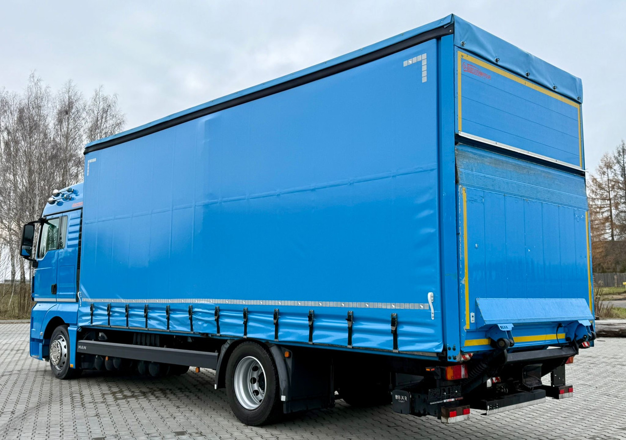 MAN TGX 18.360 / FIRANKA / WINDA / AUTOMAT / NOWE OPONY / EURO 6 / SYPIALKA / SPROWADZONY - Tenteli kamyon: fotoğraf 3 MAN TGX 18.360 / FIRANKA / WINDA / AUTOMAT / NOWE OPONY / EURO 6 / SYPIALKA / SPROWADZONY - Tenteli kamyon: fotoğraf 3