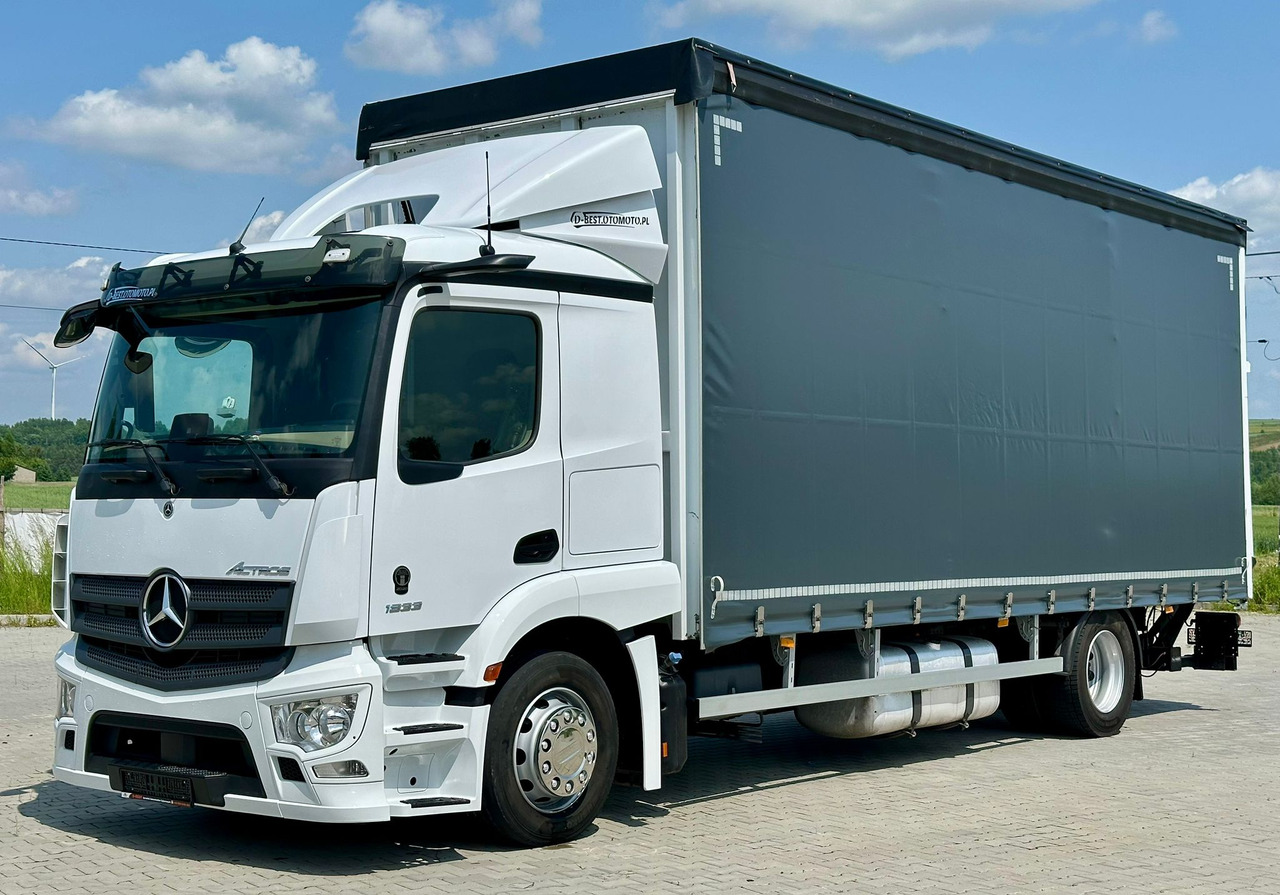 MERCEDES-BENZ ACTROS 1833 / FIRANKA / WINDA / 18 PALET / AUTOMAT / 310 TYS KM / DUŻY SILNIK / 2020 ROK / SYPIALKA - Tenteli kamyon: fotoğraf 2 MERCEDES-BENZ ACTROS 1833 / FIRANKA / WINDA / 18 PALET / AUTOMAT / 310 TYS KM / DUŻY SILNIK / 2020 ROK / SYPIALKA - Tenteli kamyon: fotoğraf 2