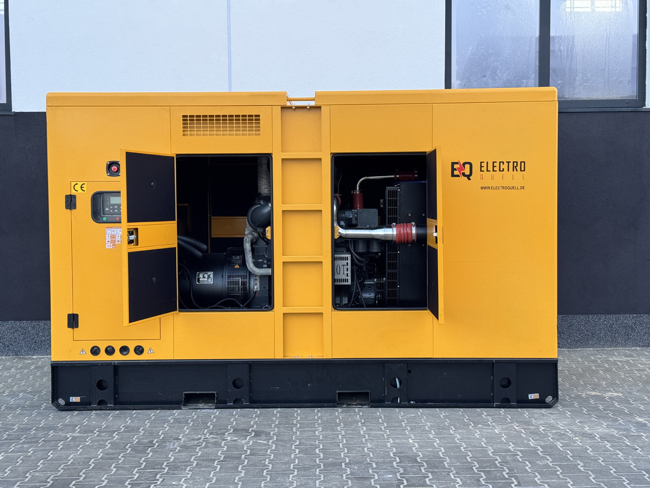 IVECO 250 kVA / 200 kW IN STOCK - Elektrikli jeneratör: fotoğraf 4 IVECO 250 kVA / 200 kW IN STOCK - Elektrikli jeneratör: fotoğraf 4